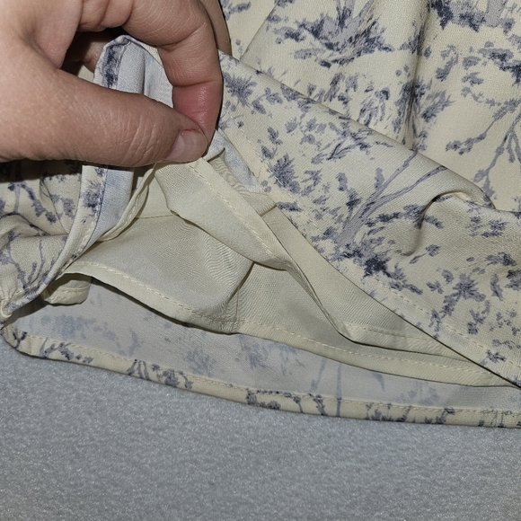 PRINCESS POLLY "ALISTON" MINI DRESS Dress Soft Yellow Size 2 - Picture 6 of 13